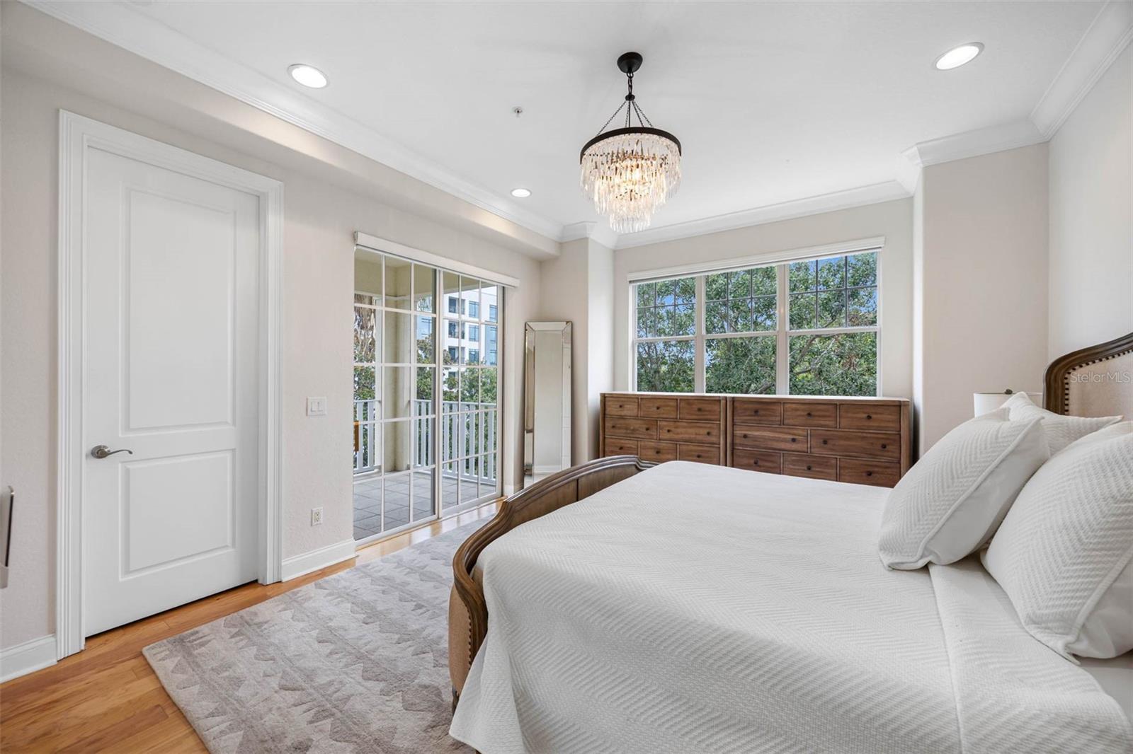 Image 27 of 69 For 6030 Printery Street 108