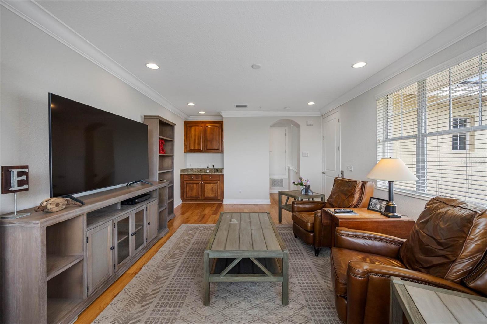 Image 44 of 69 For 6030 Printery Street 108
