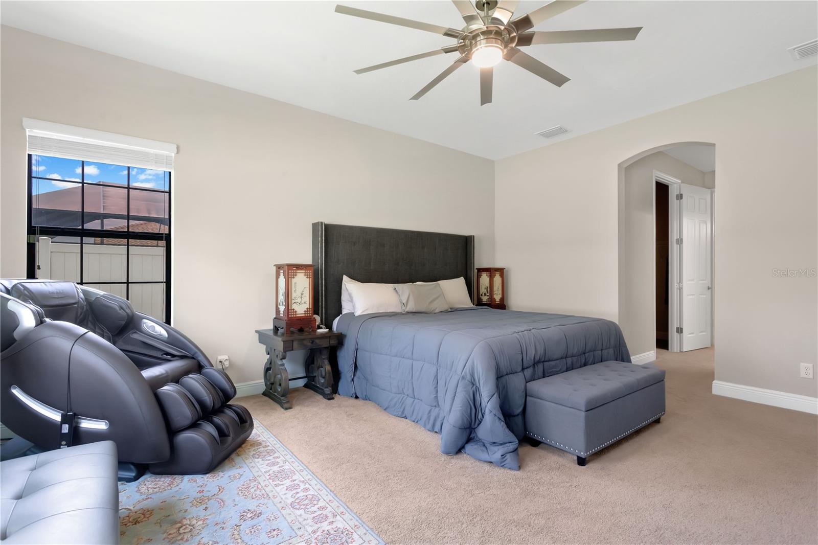 Listing photo id 13 for 3831 Woods Rider Loop