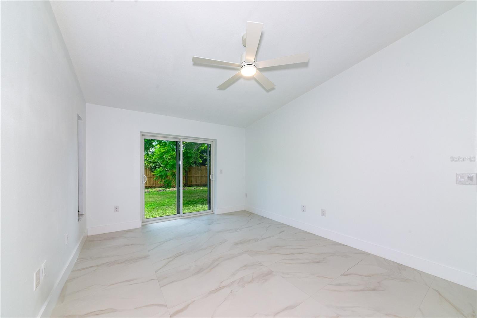 Image 7 of 9 For 1658 Ridgewood Lane