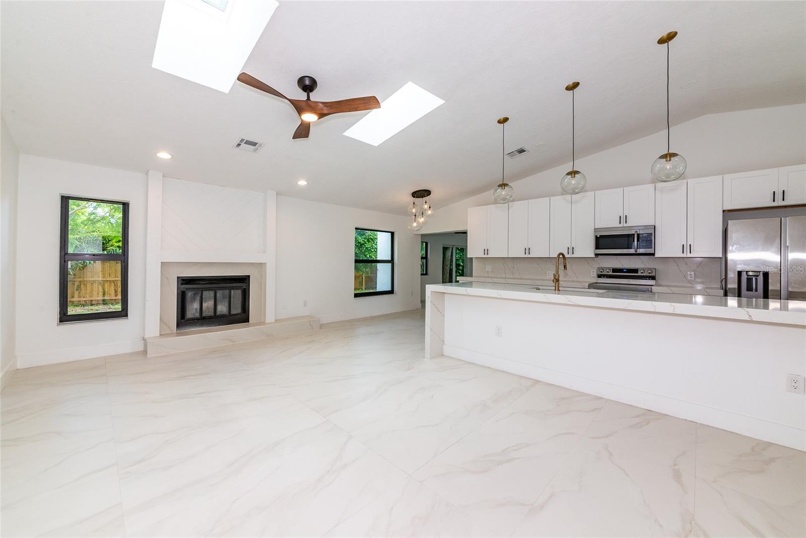 Image 9 of 9 For 1658 Ridgewood Lane