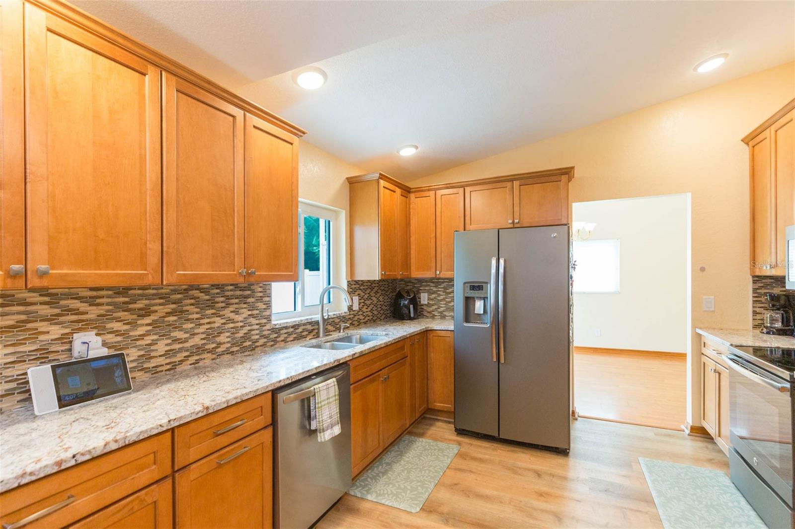 Image 12 of 45 For 7734 Ashford Court