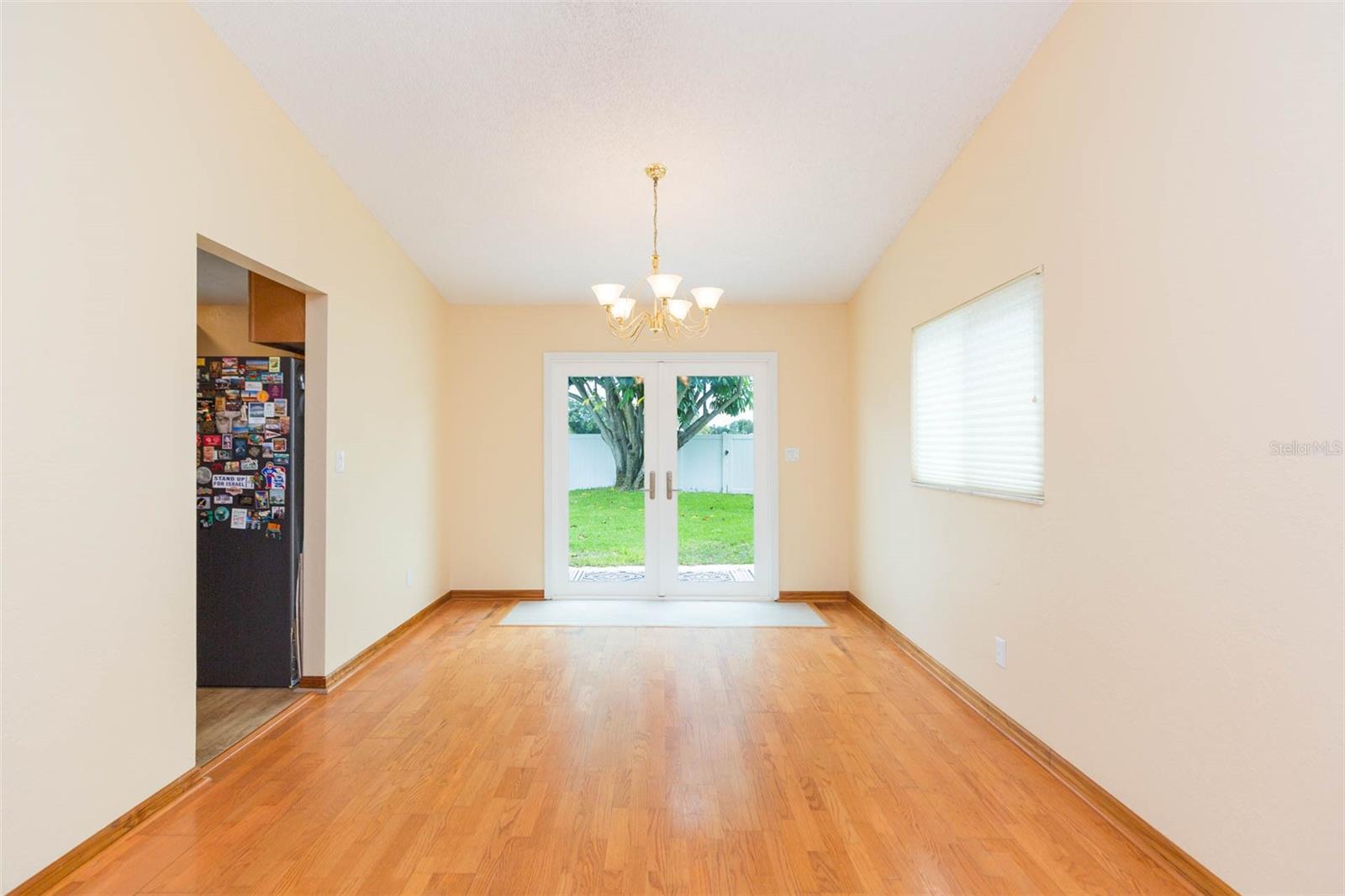 Image 14 of 45 For 7734 Ashford Court