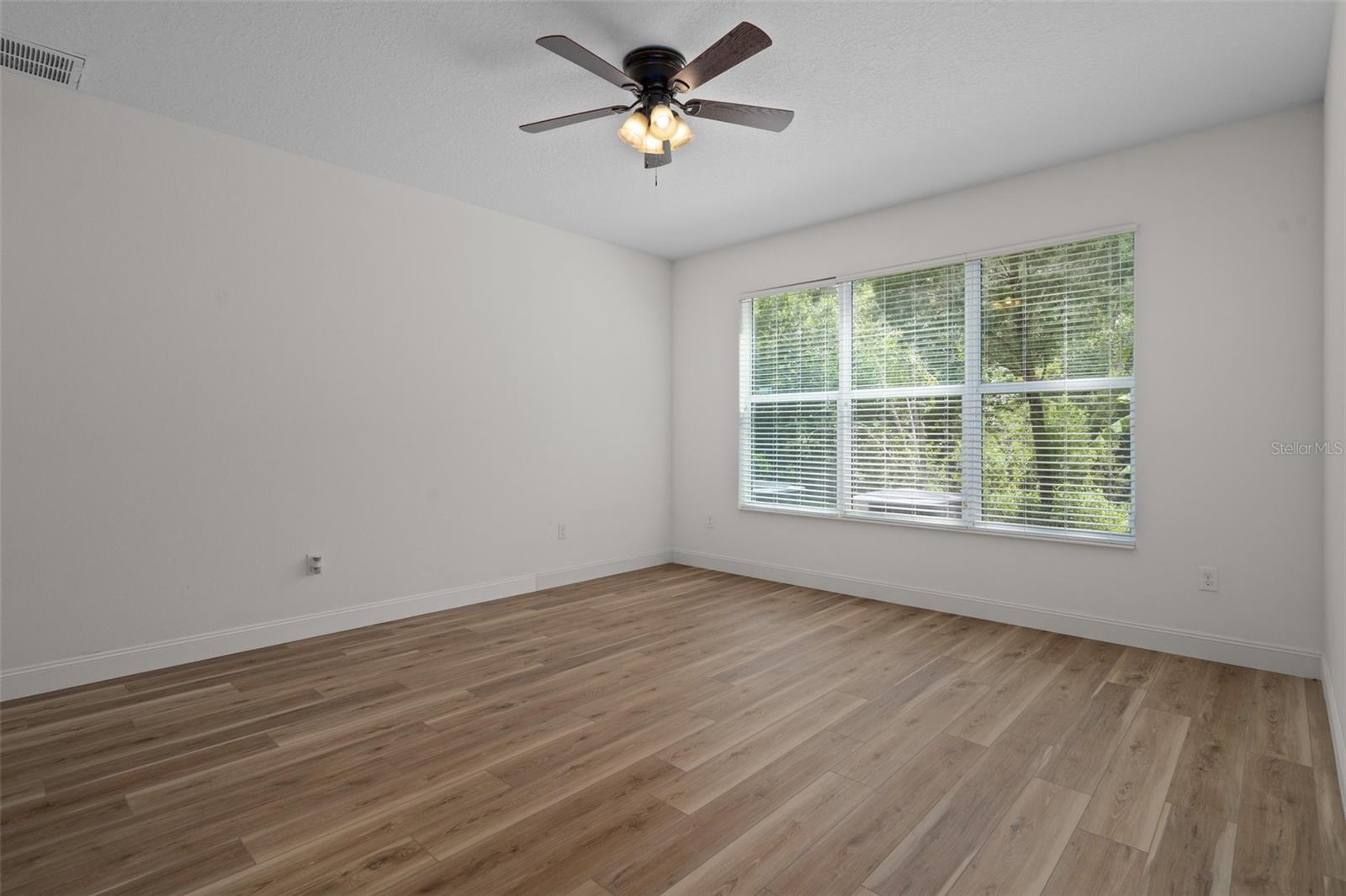 Image 21 of 56 For 16030 Bella Woods Drive