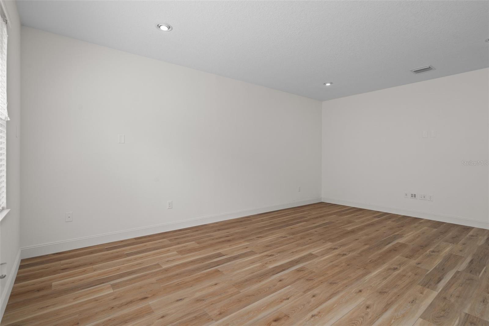 Image 32 of 56 For 16030 Bella Woods Drive
