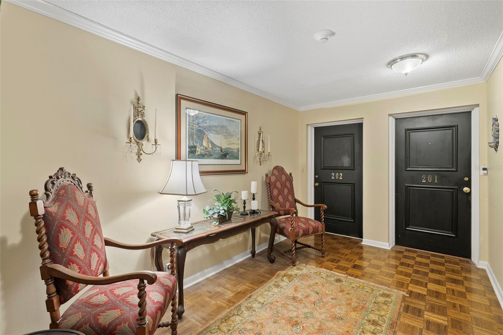 Image 4 of 44 For 2407 Ardson Place 201a