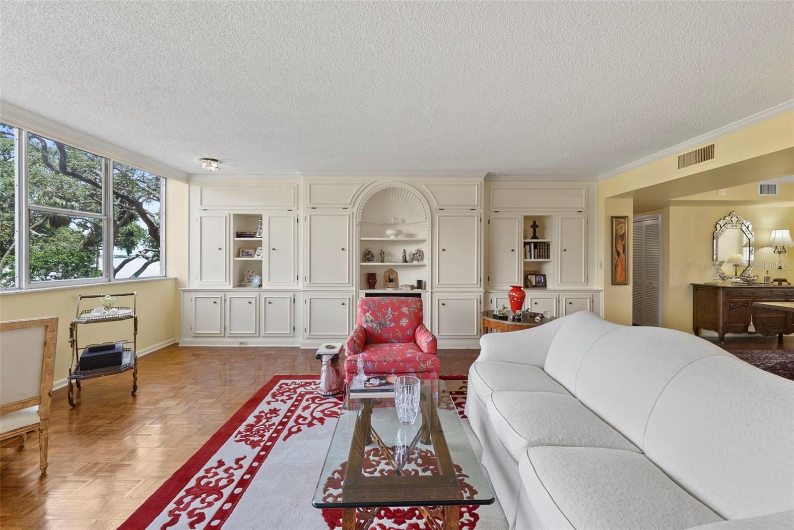 Image 6 of 44 For 2407 Ardson Place 201a