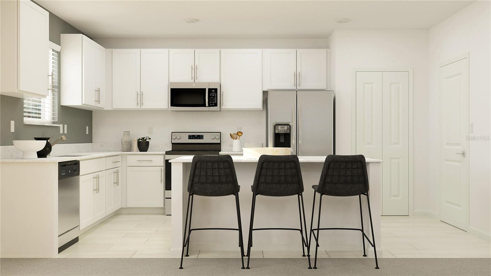 Listing photo id 12 for 8948 Navigation Court