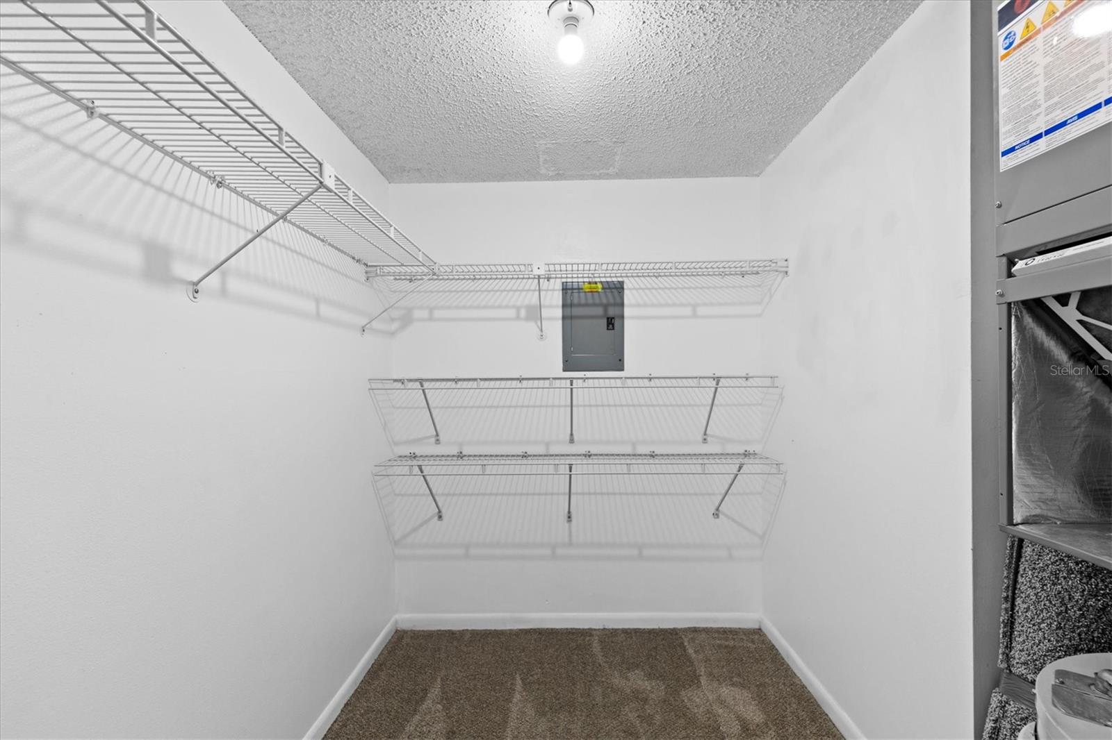 Image 31 of 53 For 840 Virginia Street 301