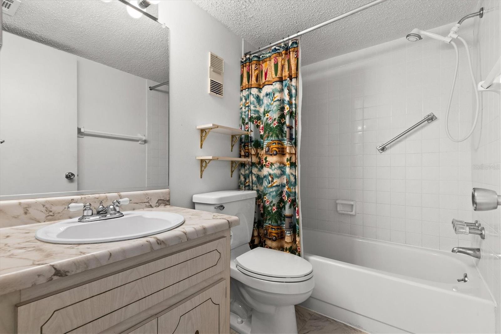 Image 34 of 53 For 840 Virginia Street 301