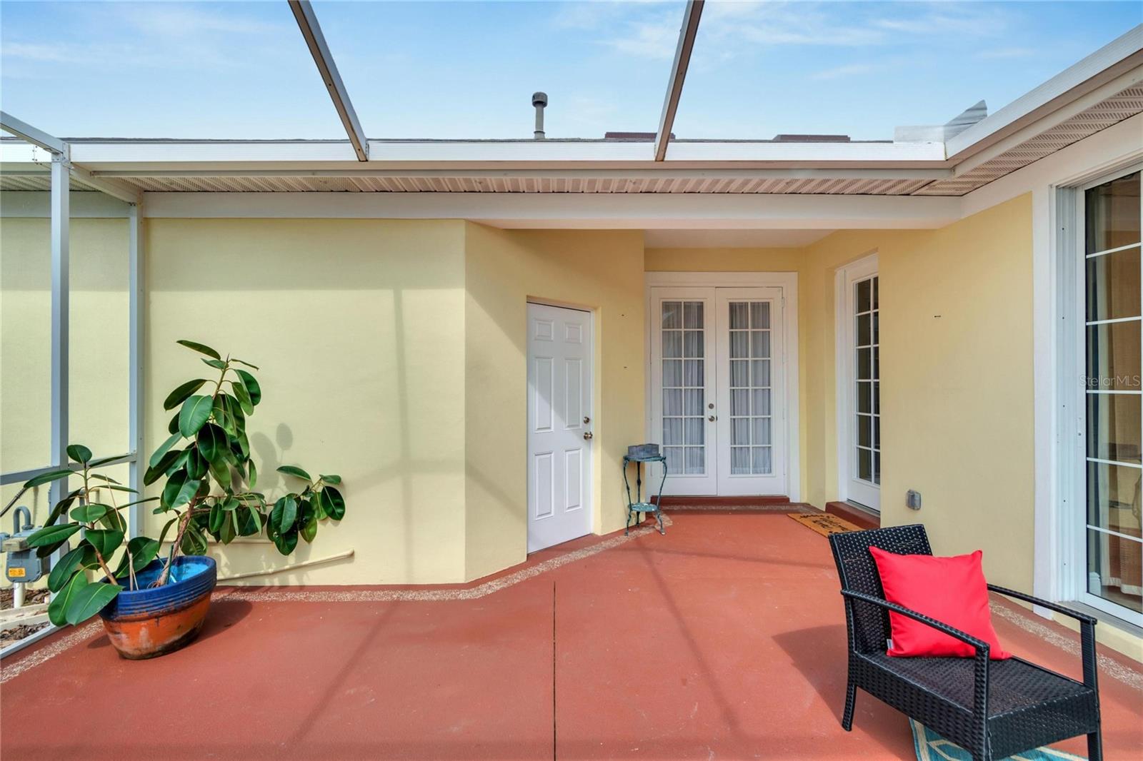 Image 41 of 69 For 213 Sela Cove Circle