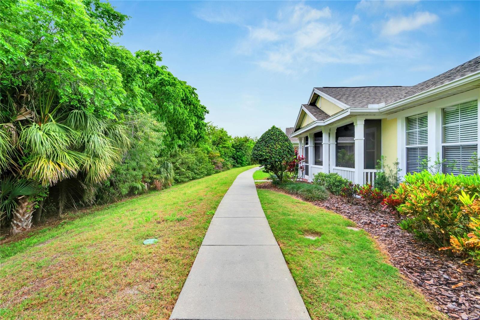 Image 43 of 69 For 213 Sela Cove Circle