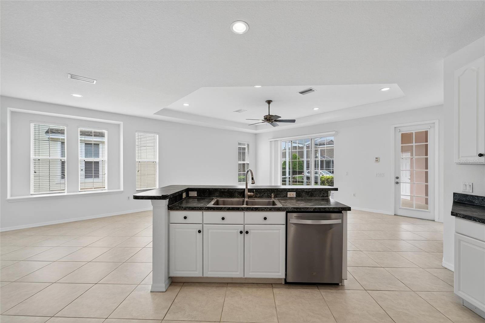 Image 13 of 76 For 209 Sela Cove Circle