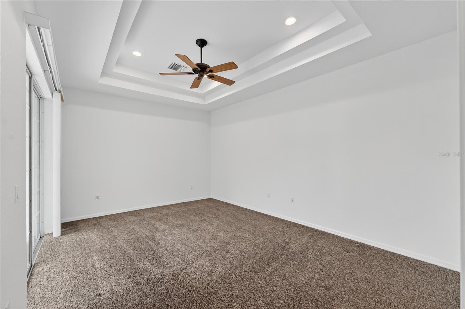 Image 19 of 76 For 209 Sela Cove Circle