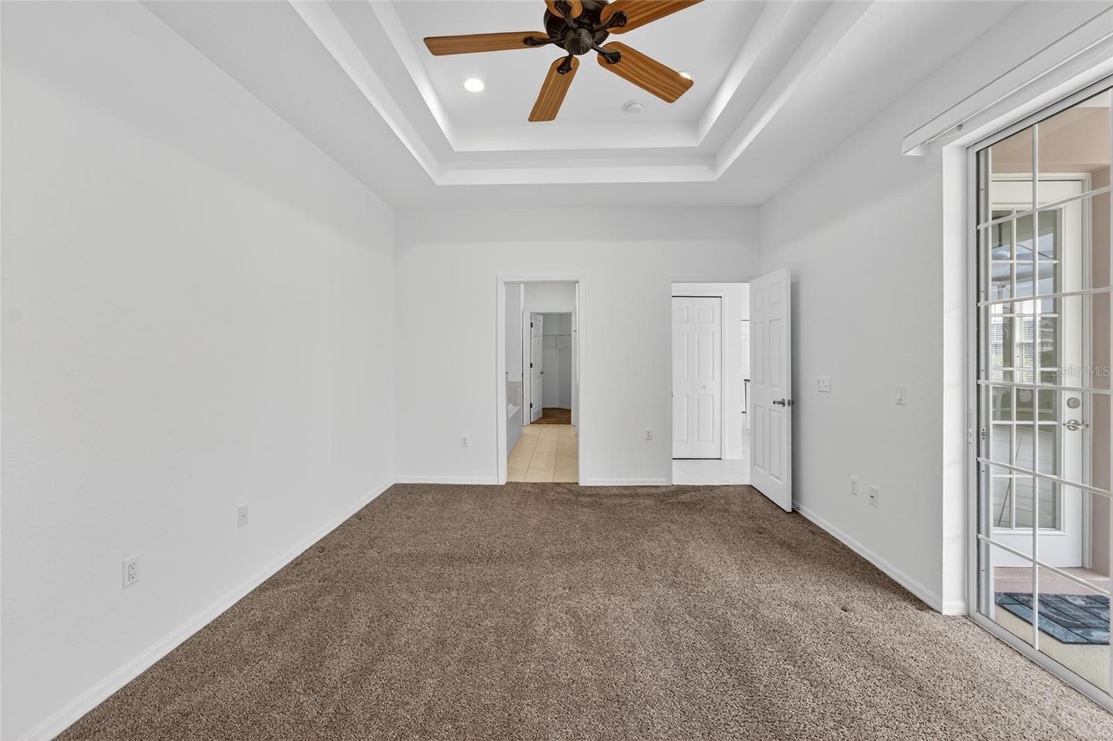 Image 20 of 76 For 209 Sela Cove Circle