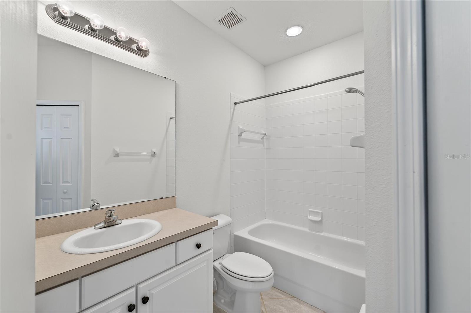 Image 30 of 76 For 209 Sela Cove Circle