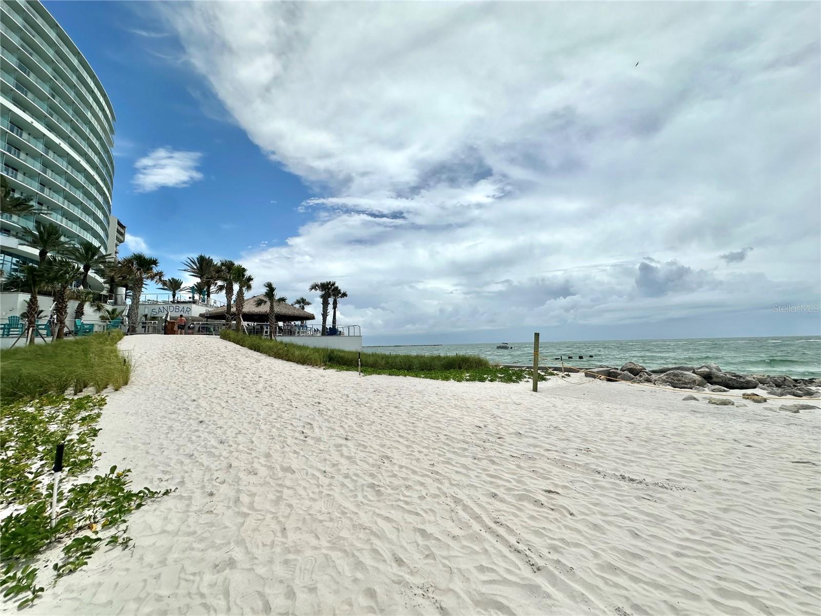 Image 22 of 23 For 445 Gulfview Boulevard 421