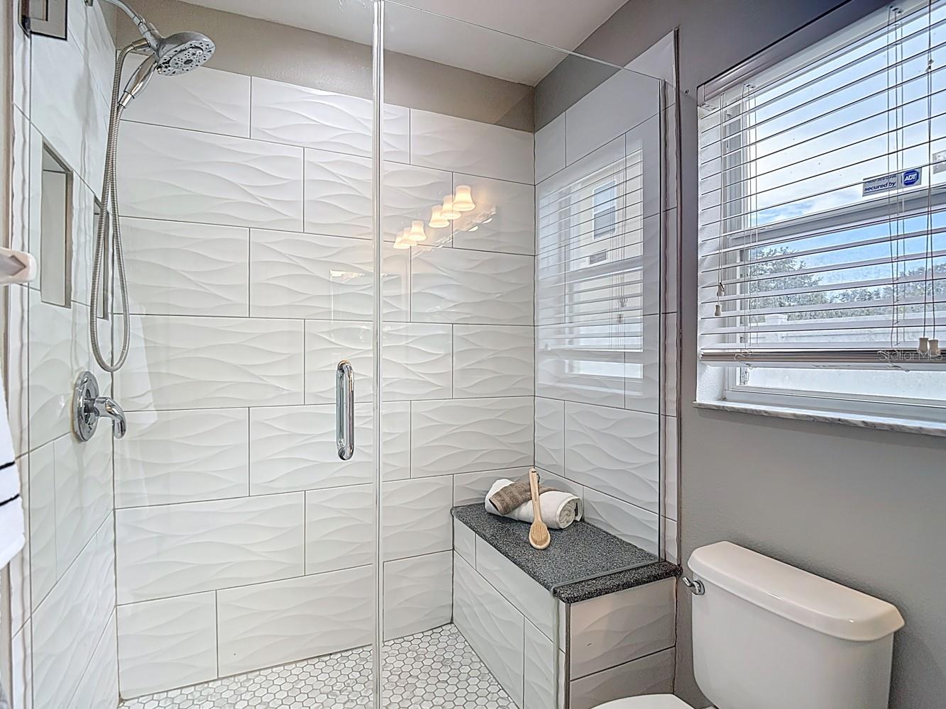 Image 21 of 31 For 12519 White Bluff Road