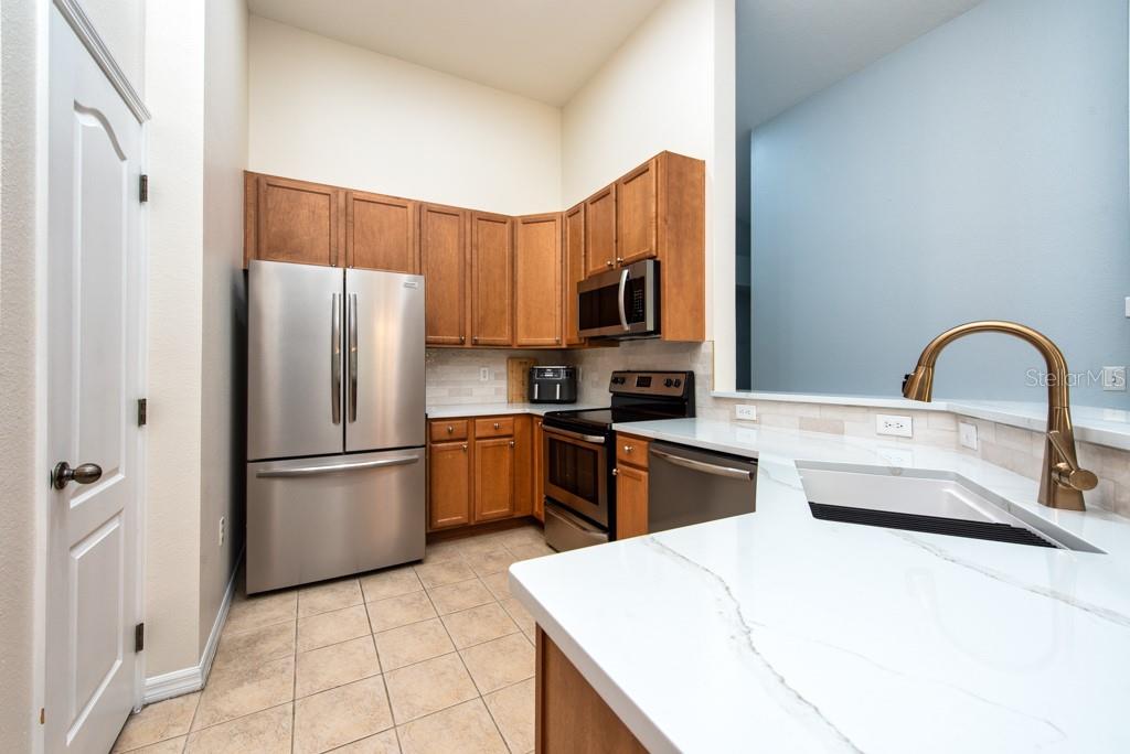 Image 11 of 26 For 7001 Interbay Boulevard 121