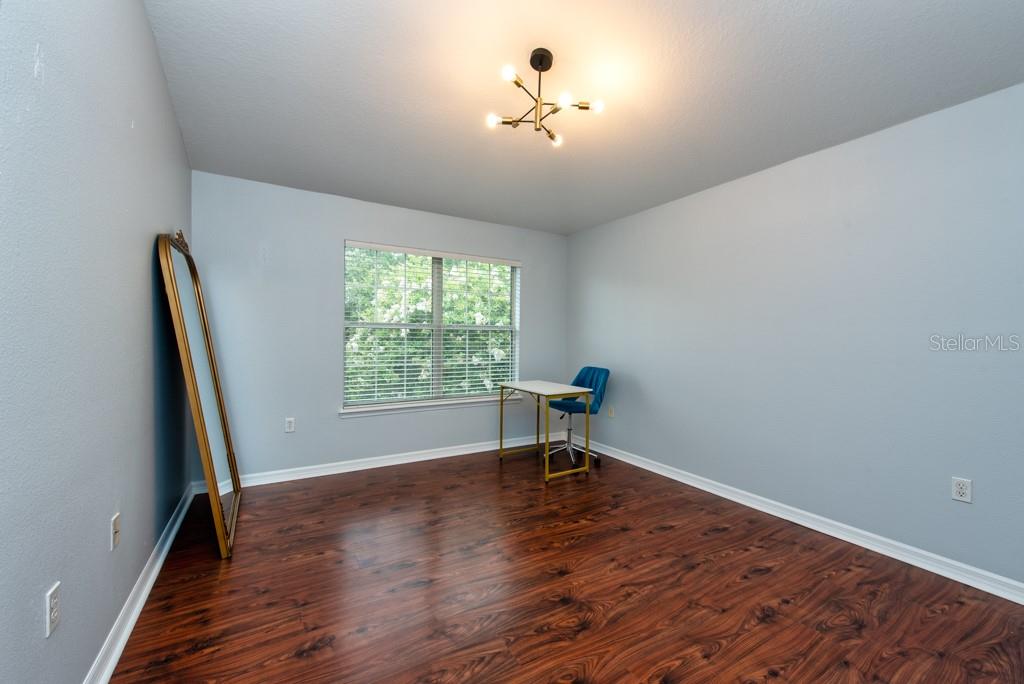 Image 18 of 26 For 7001 Interbay Boulevard 121