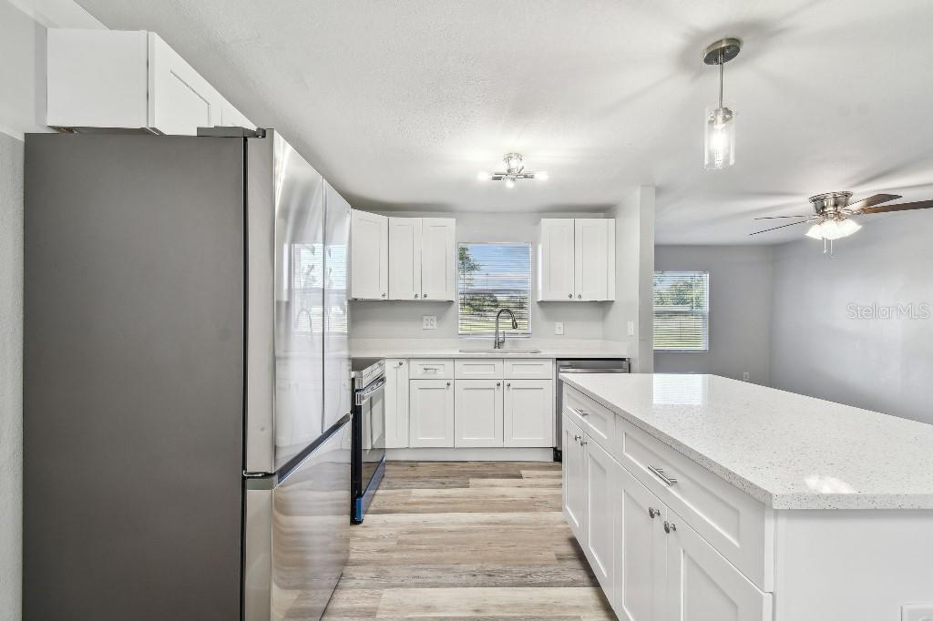Image 6 of 40 For 38323 11th Avenue