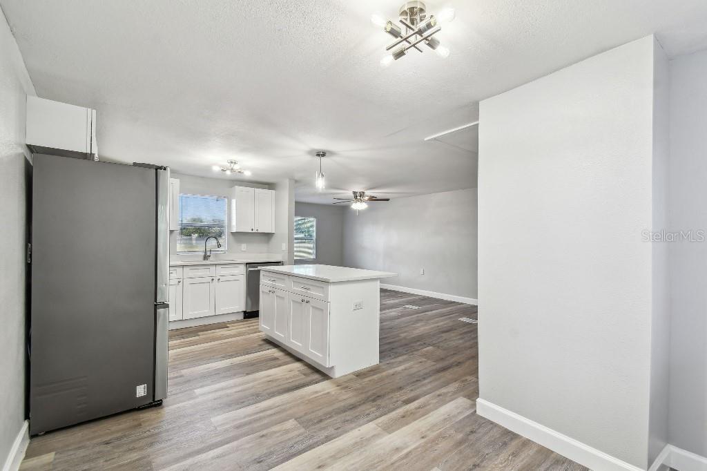 Image 9 of 40 For 38323 11th Avenue