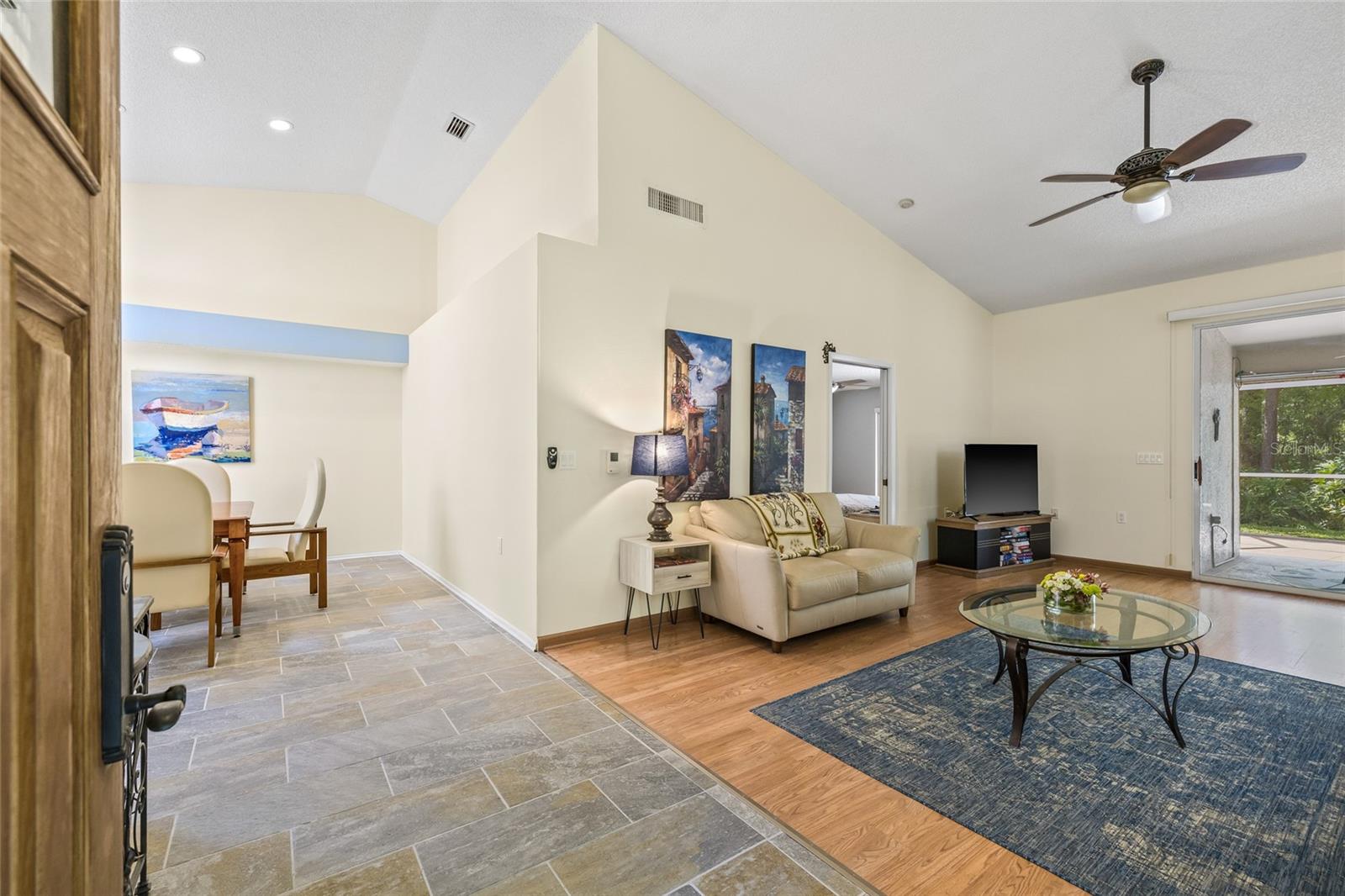 Image 4 of 47 For 3810 Darston Street