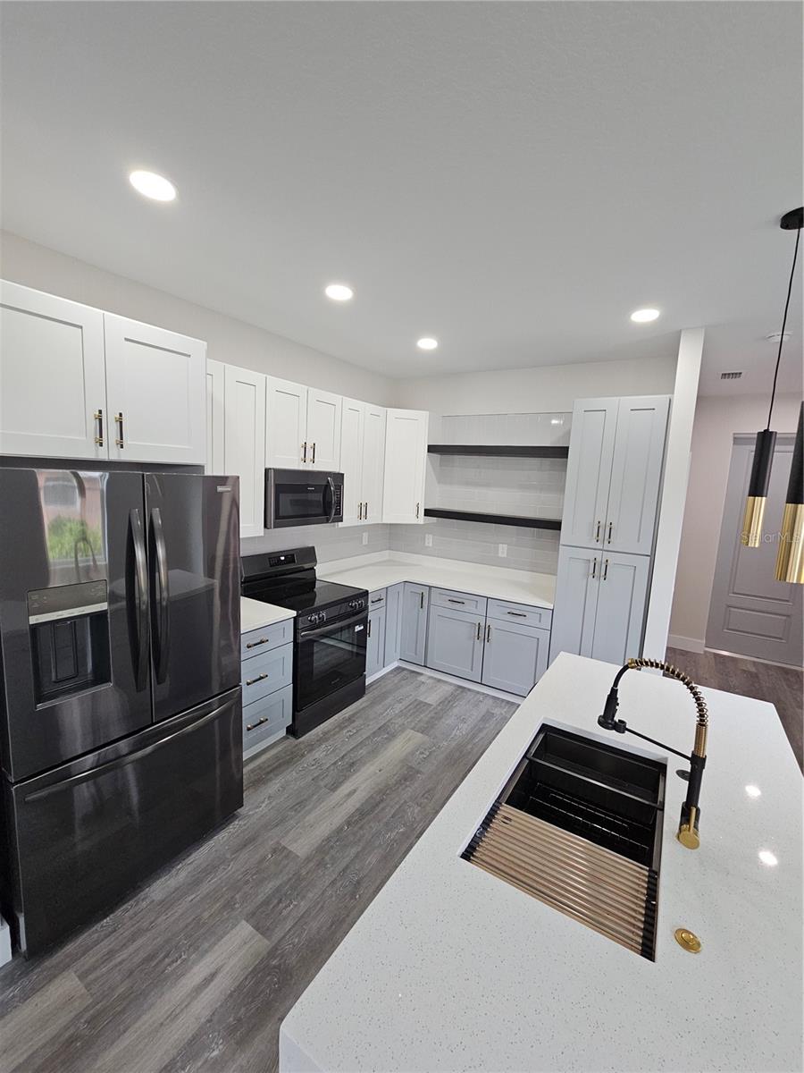 Image 10 of 22 For 3712 35th Street 1-2