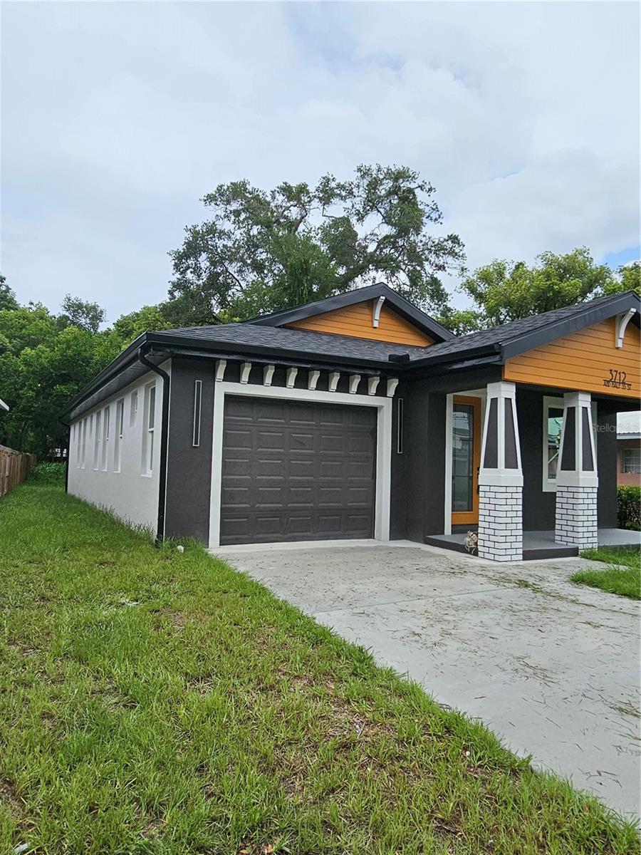 Image 4 of 22 For 3712 35th Street 1-2