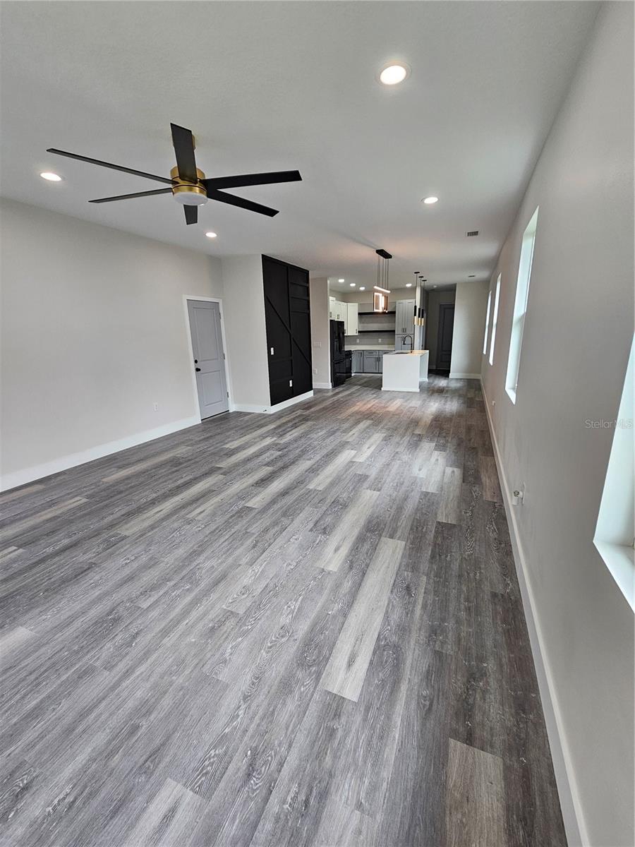 Image 5 of 22 For 3712 35th Street 1-2