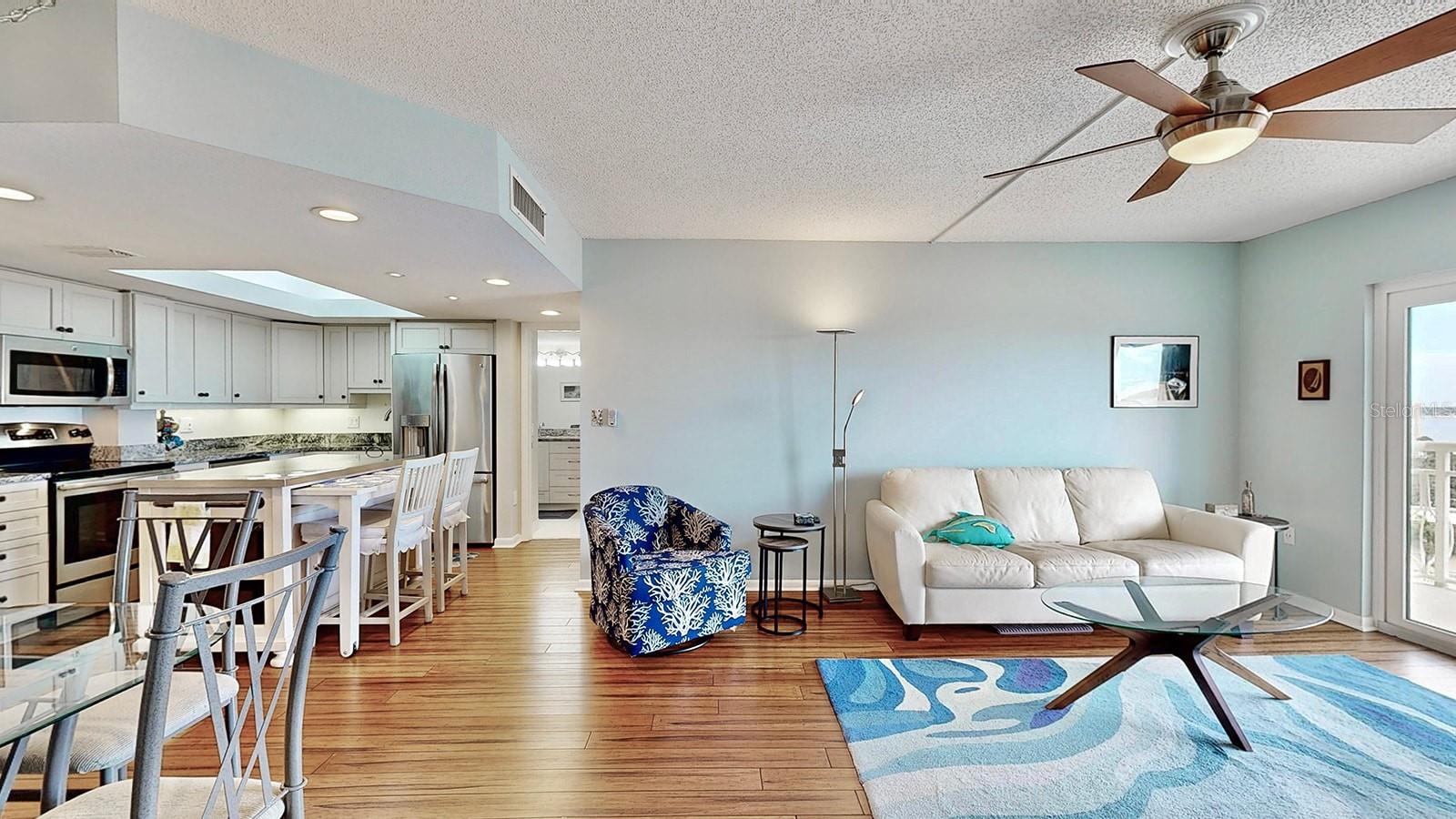 Image 14 of 48 For 4900 Brittany Drive S 1011