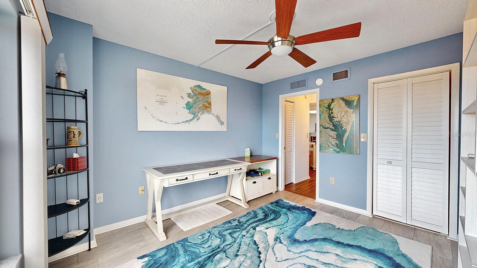 Image 20 of 48 For 4900 Brittany Drive S 1011