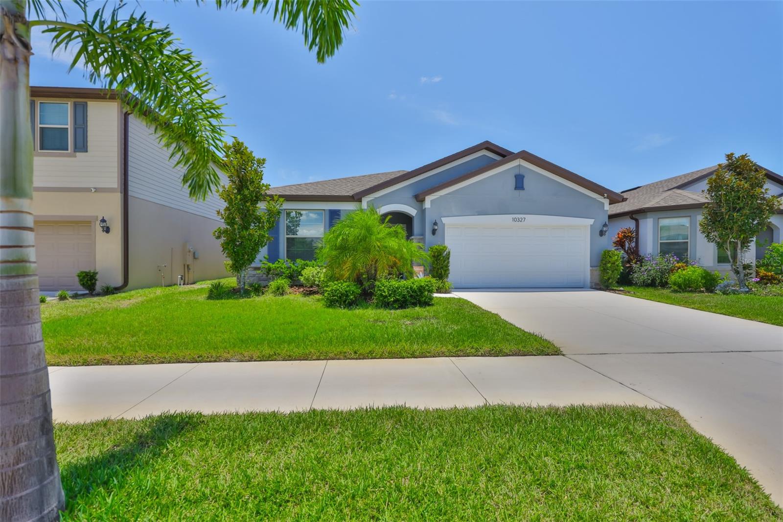 Image 41 of 45 For 10327 Malvasia Avenue