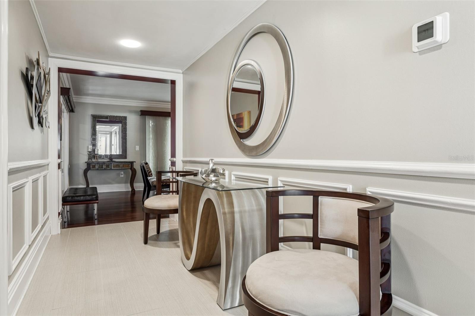 Listing photo id 1 for 4104 Northmeadow Circle 4104