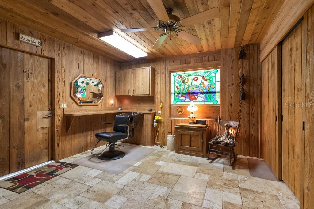 Image 29 of 40 For 935 Ranch Road