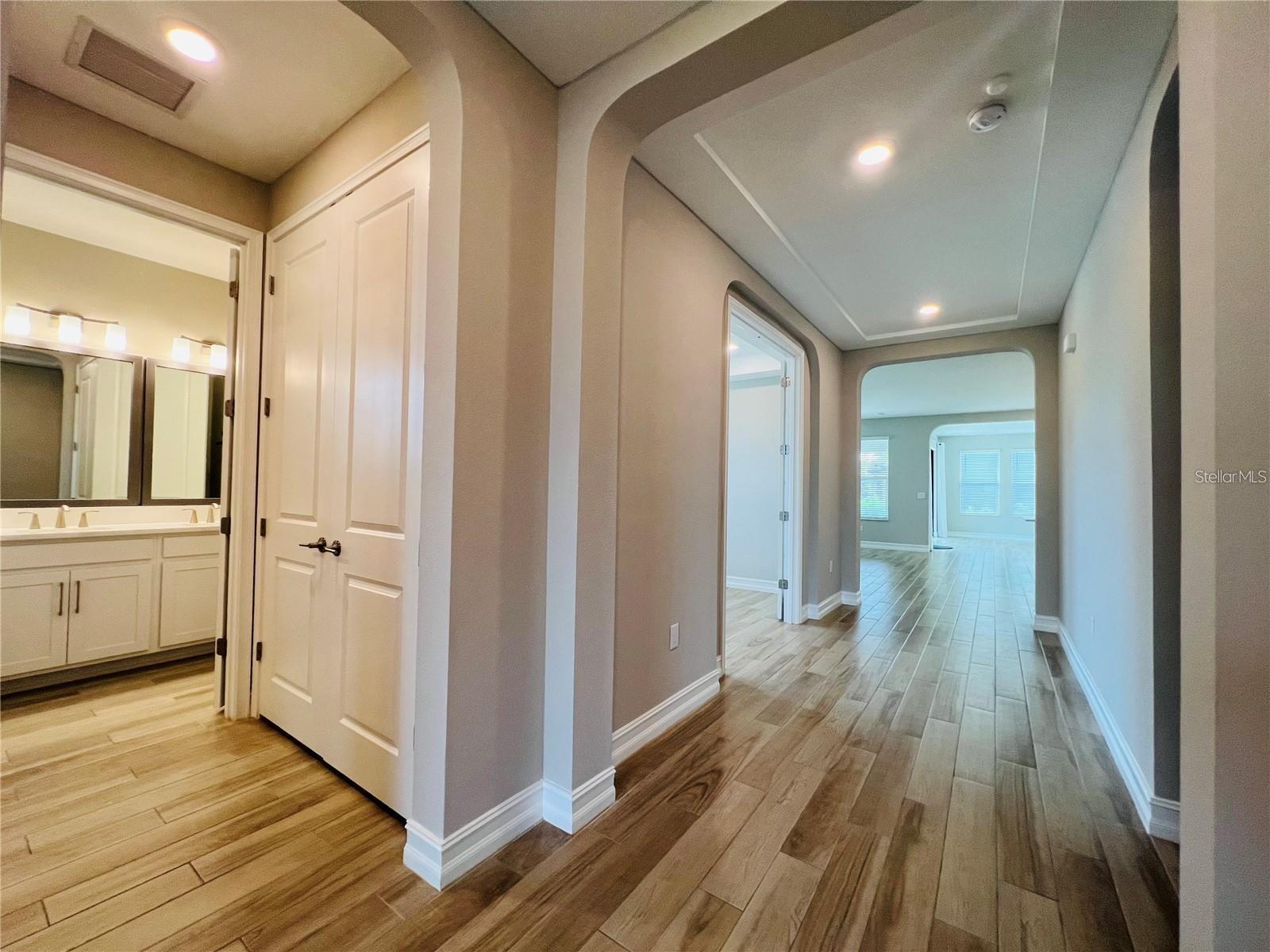 Image 11 of 82 For 4567 Tivoli Drive