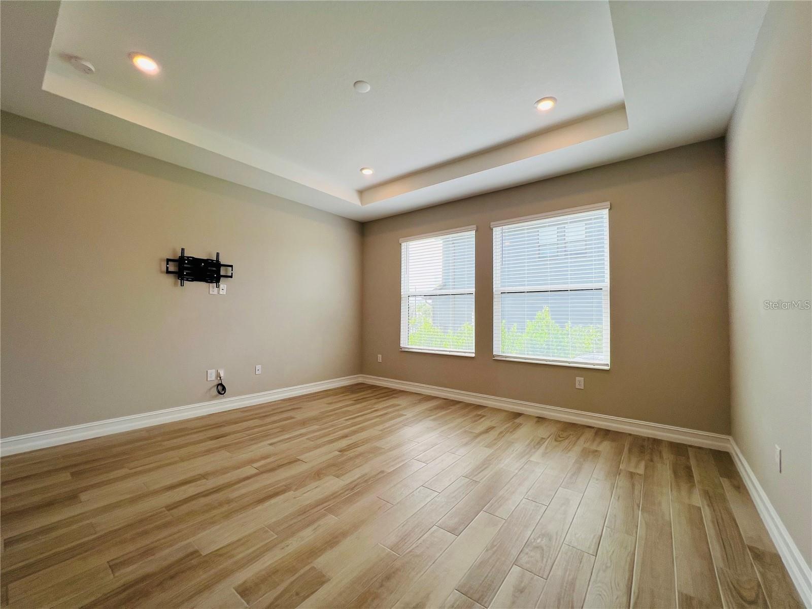 Image 23 of 82 For 4567 Tivoli Drive