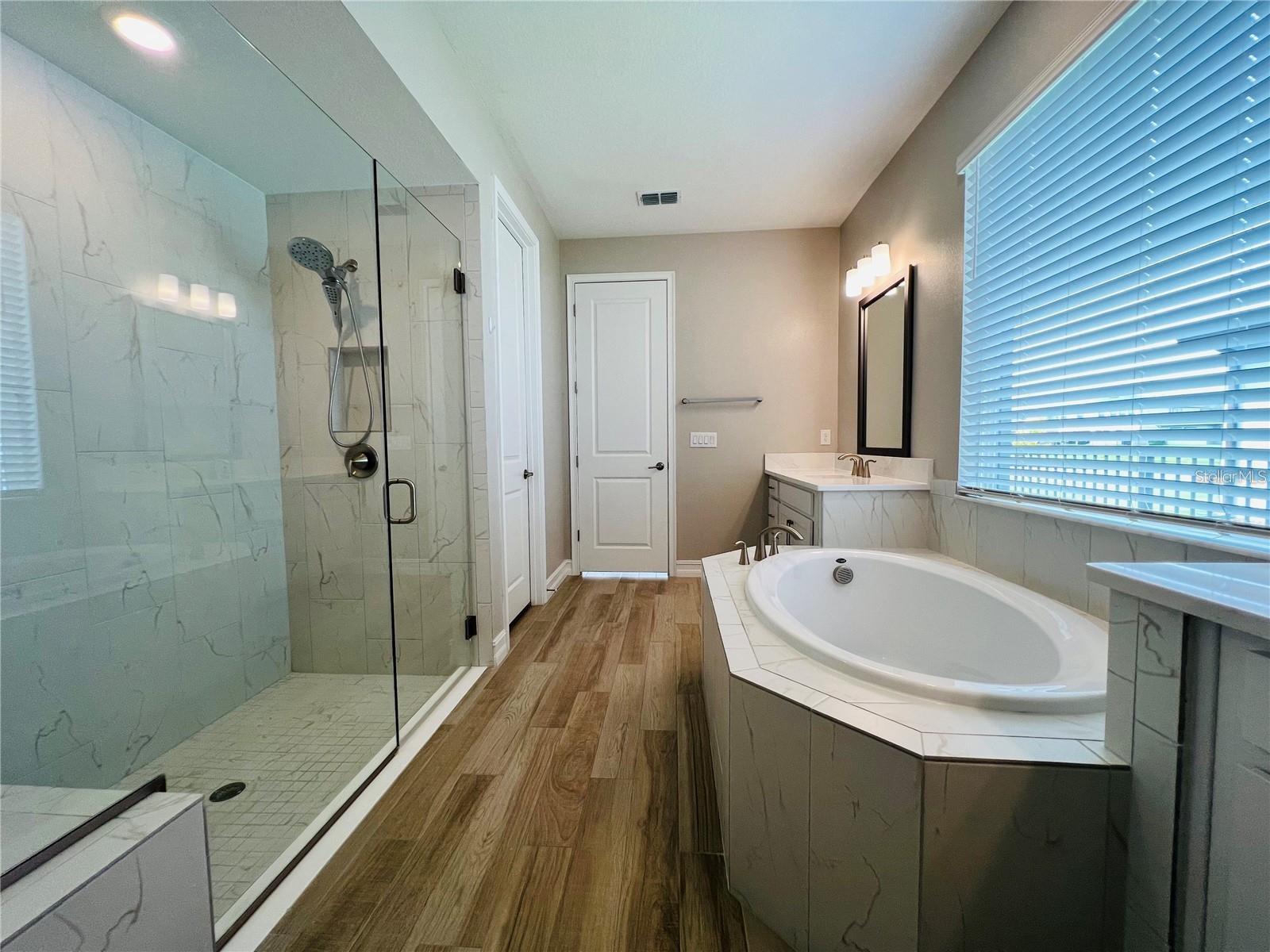 Image 27 of 82 For 4567 Tivoli Drive