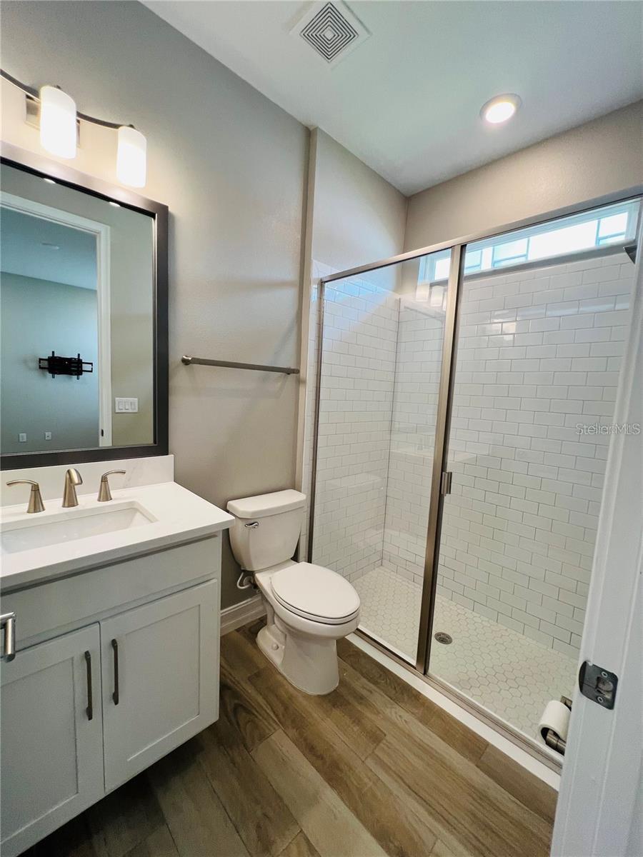 Image 40 of 82 For 4567 Tivoli Drive