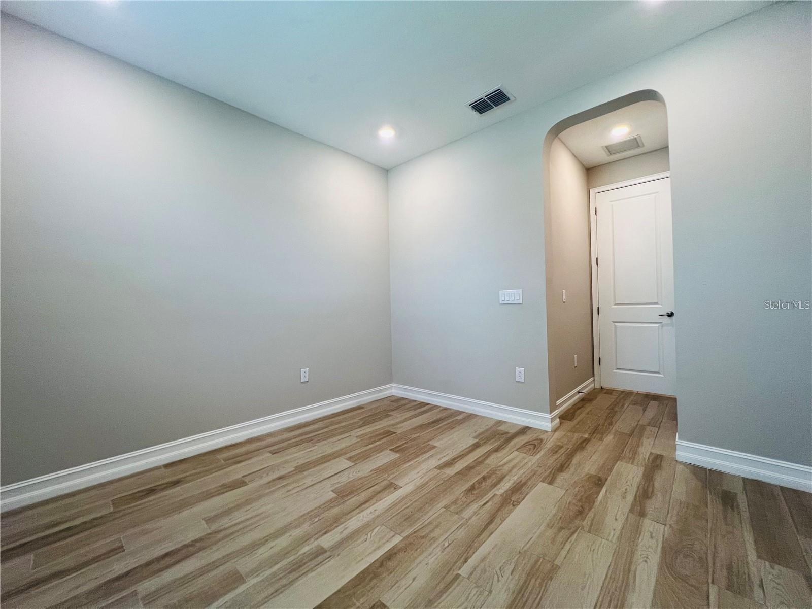 Image 45 of 82 For 4567 Tivoli Drive