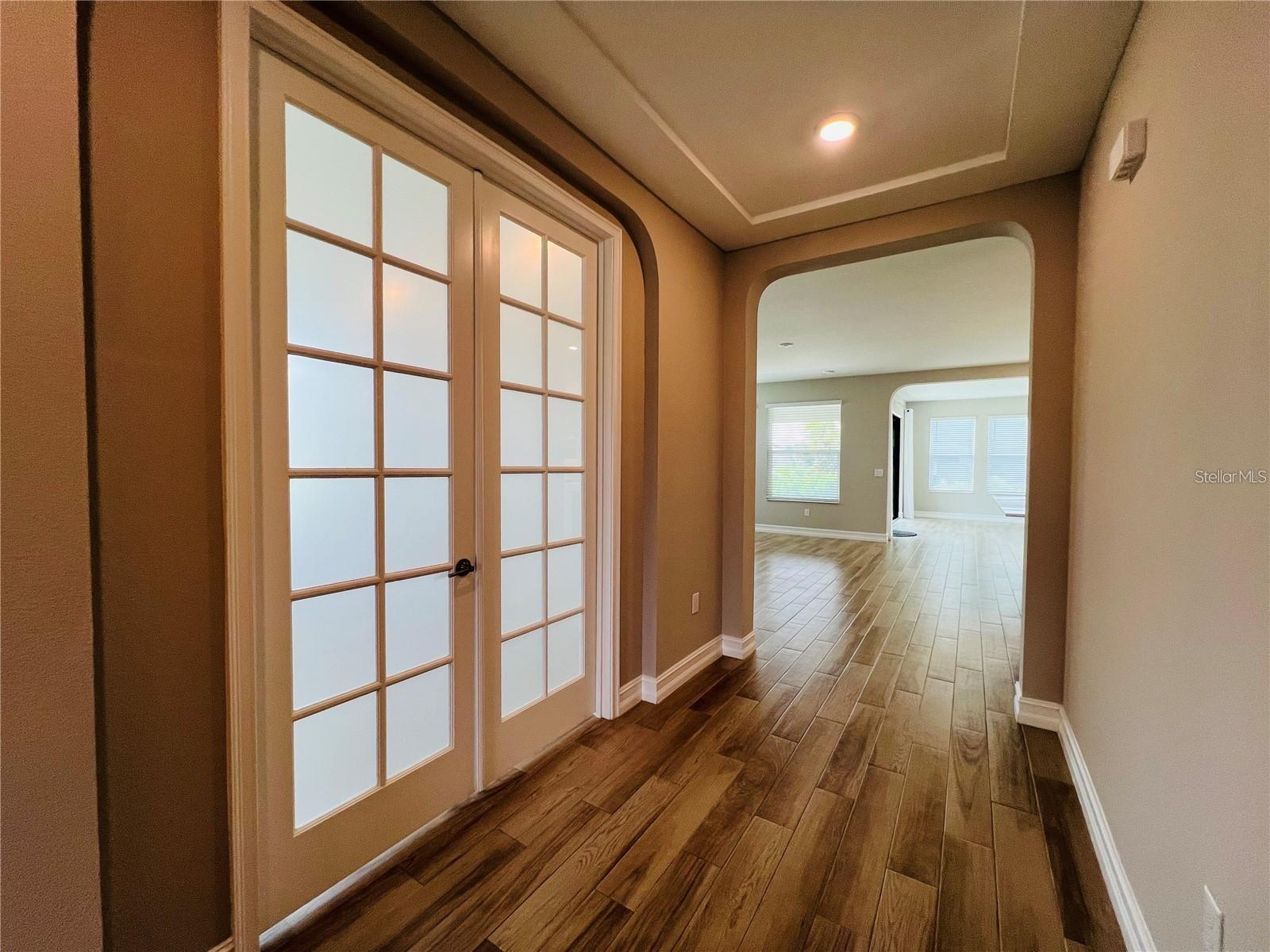 Image 46 of 82 For 4567 Tivoli Drive