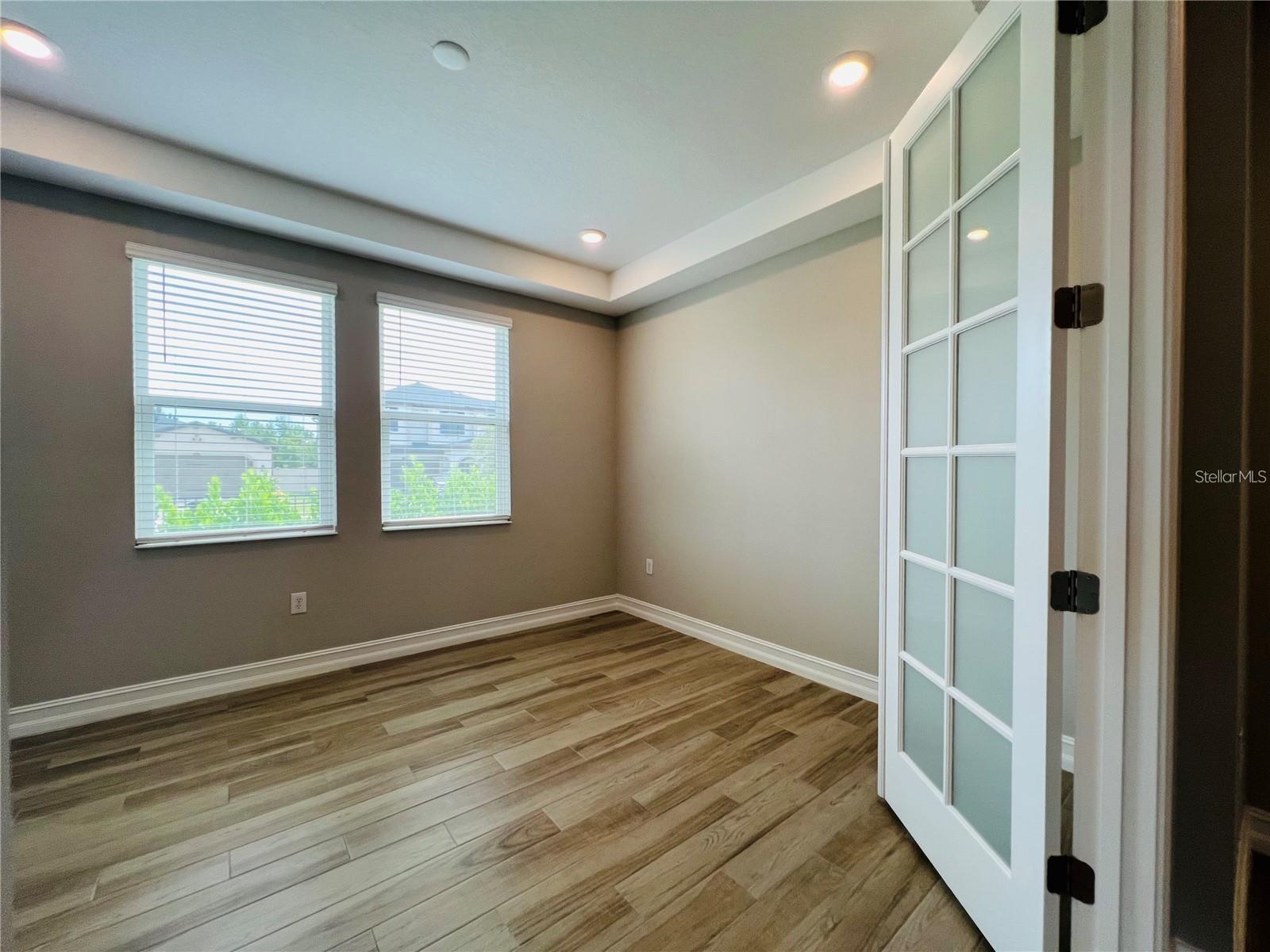 Image 49 of 82 For 4567 Tivoli Drive