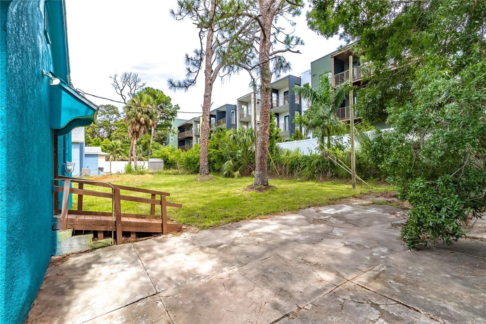 Image 18 of 22 For 762 30th Avenue
