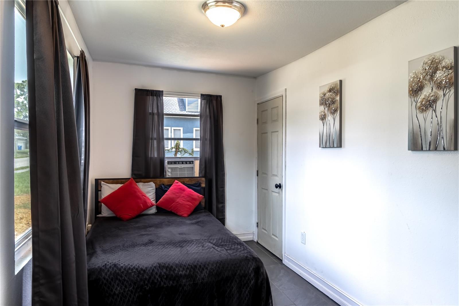Image 4 of 22 For 762 30th Avenue