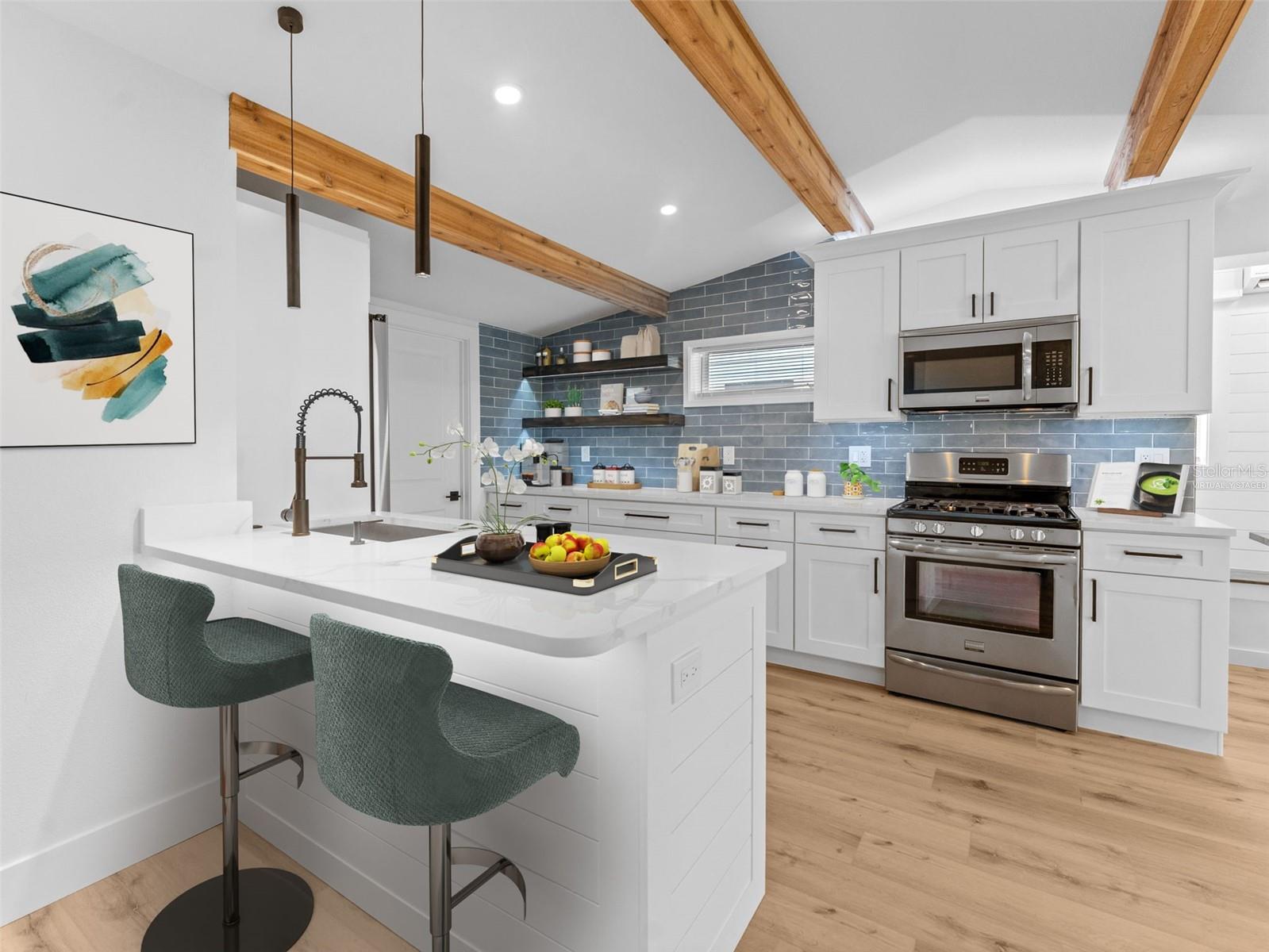 Image 13 of 48 For 960 65th Street S