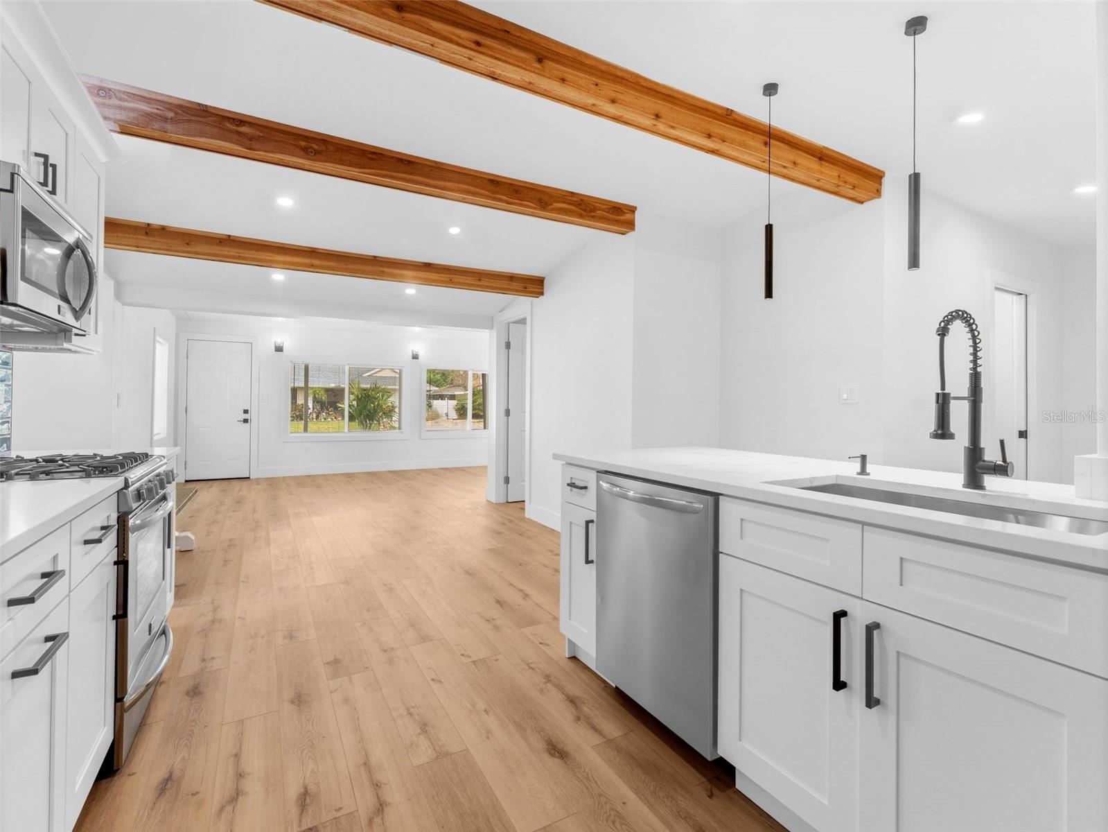Image 15 of 48 For 960 65th Street S