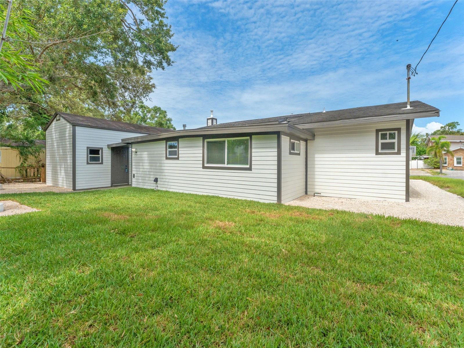 Image 39 of 48 For 960 65th Street S