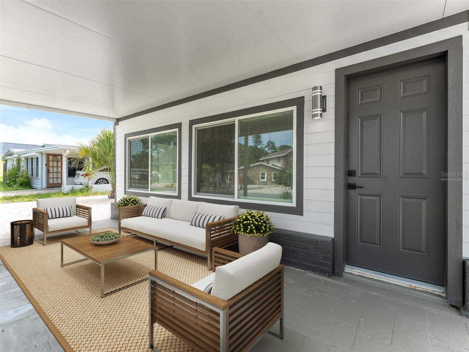 Image 4 of 48 For 960 65th Street S
