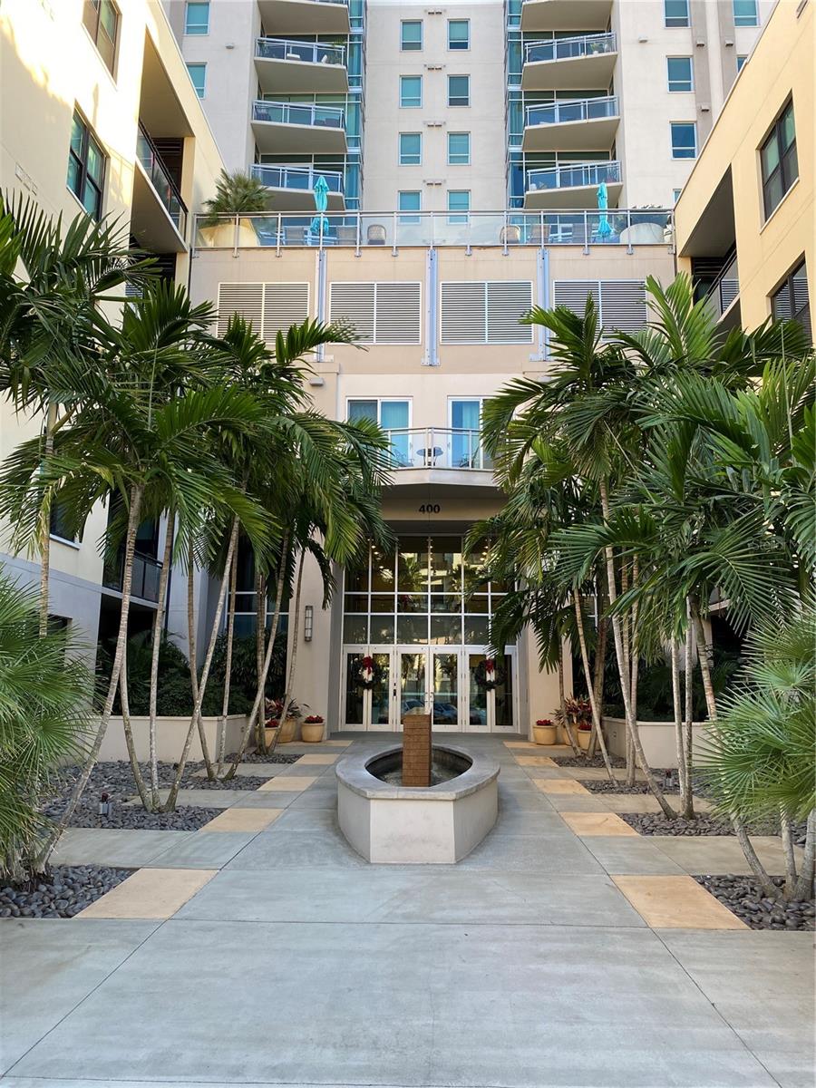 Details for 400 4th Street S 305, ST PETERSBURG, FL 33701