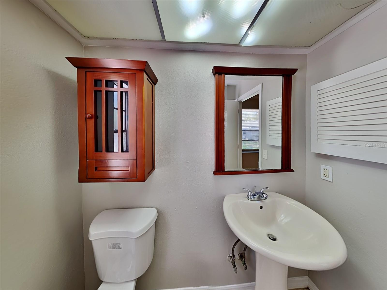 Image 8 of 16 For 7925 Cameron Cay Court